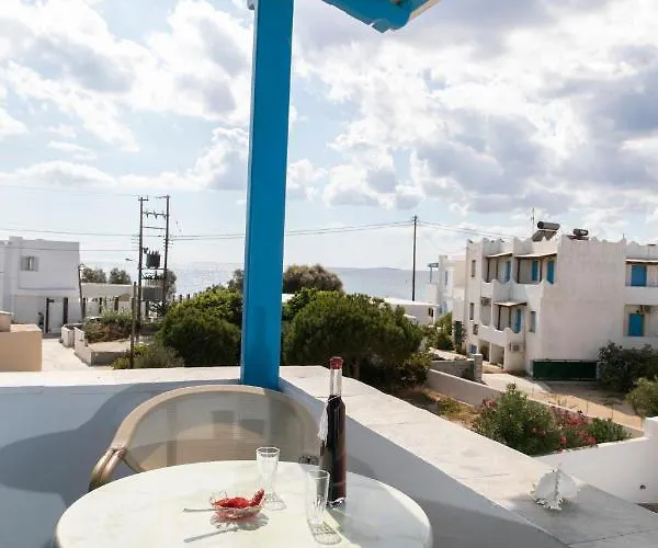 Апартаменты Flora & *