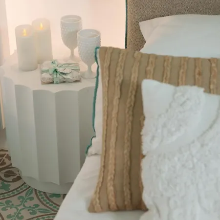 Flora & Agia Anna (Naxos)